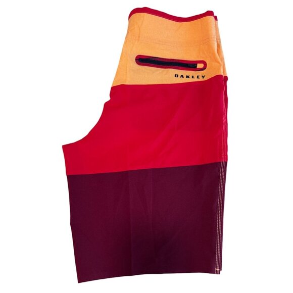Oakley Performance Fit Ozaki Block Board Shorts Swim Trunks Waist 30" - Picture 2 of 4